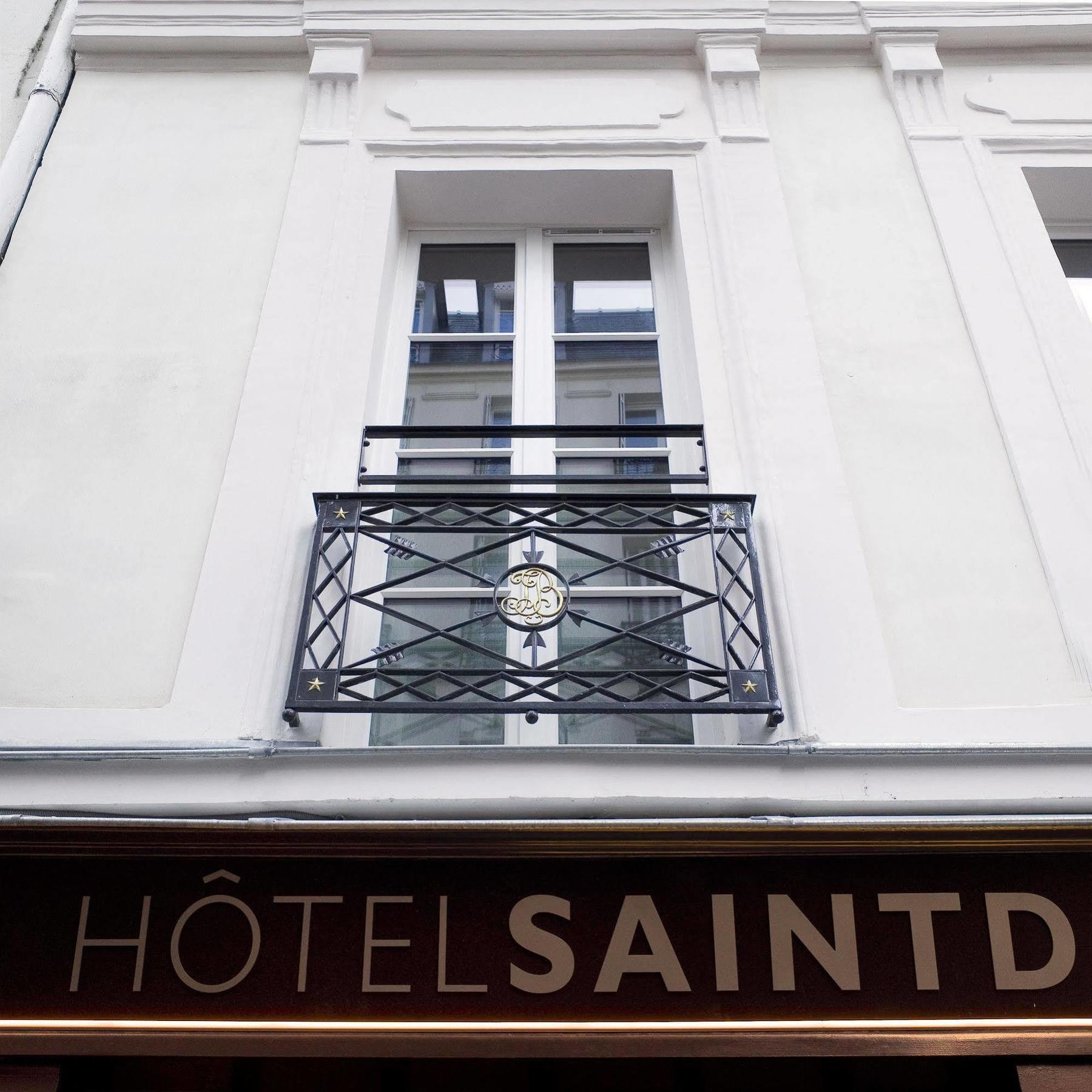 Hotel Saint Dominique Paris Exterior photo